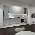 Apartman Soft Center - River View - Free Parking Szkopje