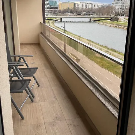 Soft Center - River View - Free Parking Apartment Skopje