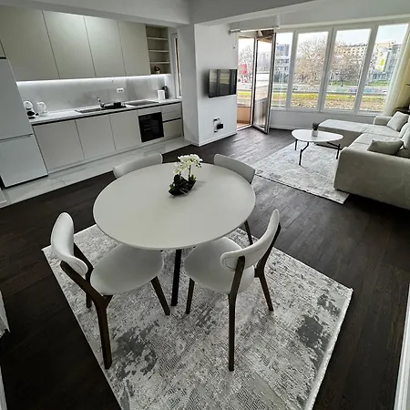 Apartman Soft Center - River View - Free Parking Szkopje
