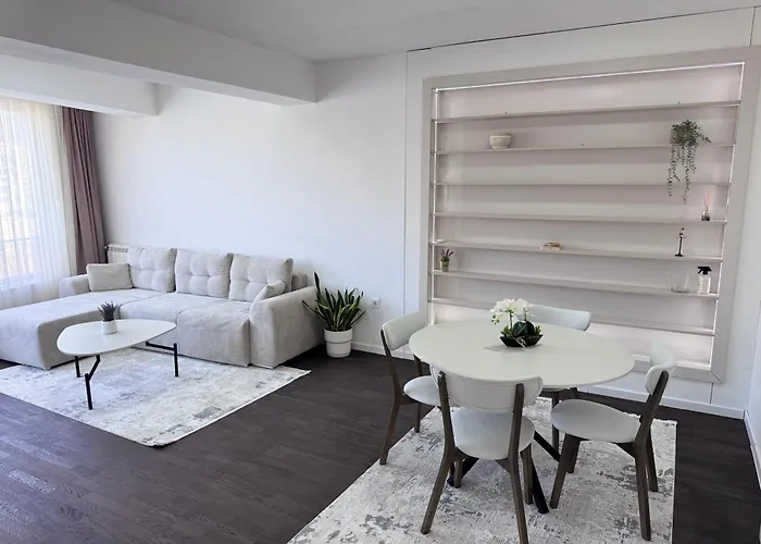 Soft Center - River View * Скопье