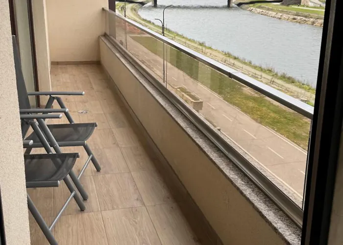 Soft Center - River View Апартаменты Скопье