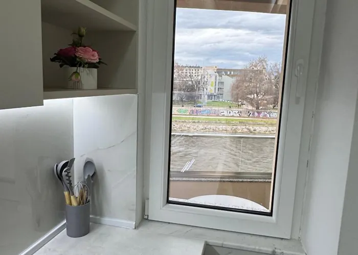 Апартаменты Soft Center - River View *