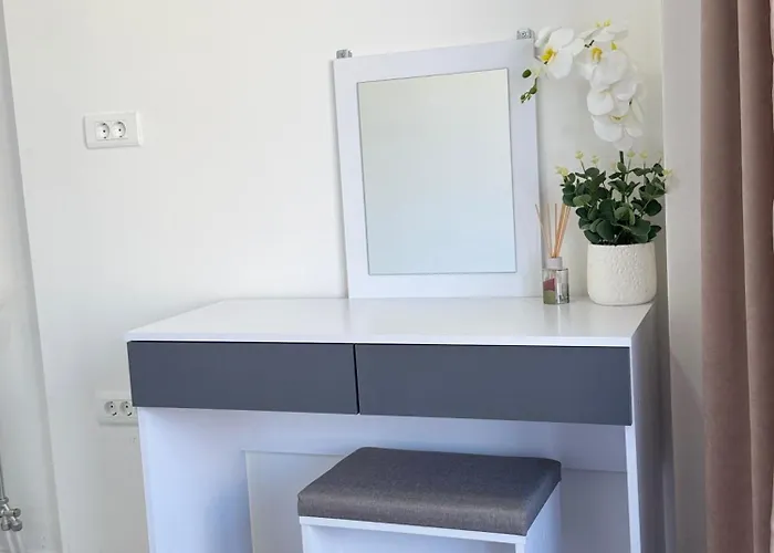 Soft Center - River View * Скопье