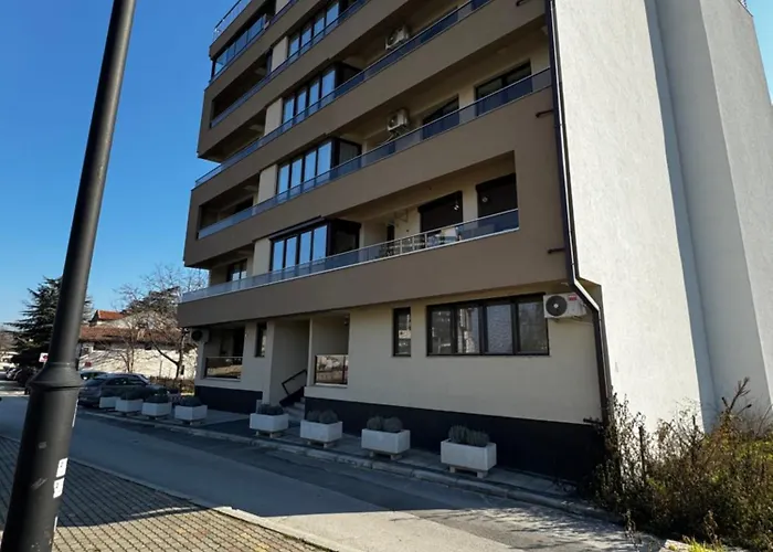 Soft Center - River View Appartamento Skopje